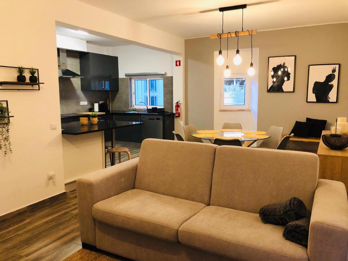 Emblematica - Wifi & Pool Apartment Albufeira